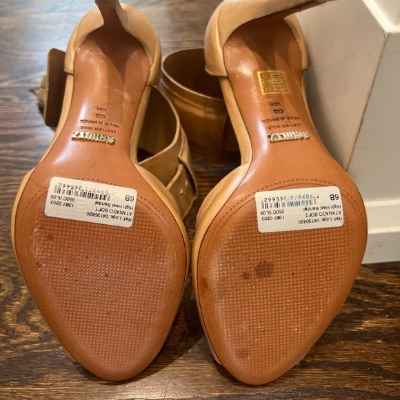 Schutz heels, ankle buckle. Only worn once for indoor event - Picture 6 of 7